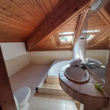 Flesvos 2* Pefkochori