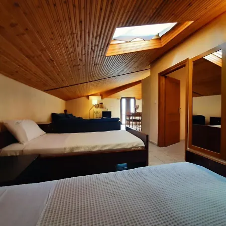 Flesvos 2* Pefkochori