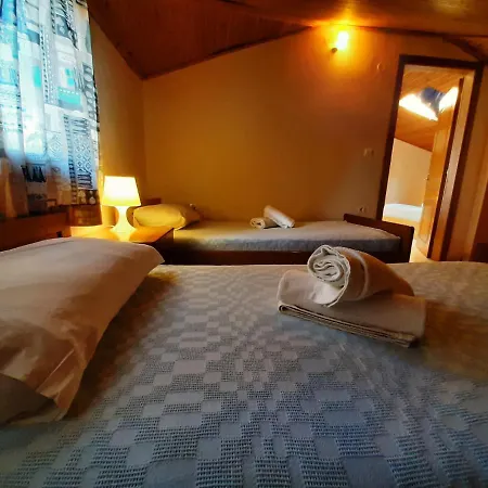 Flesvos Aparthotel