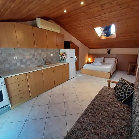 Flesvos Apartahotel Pefkochori