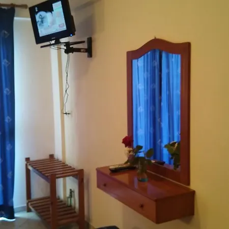 Flesvos Apartahotel 2*