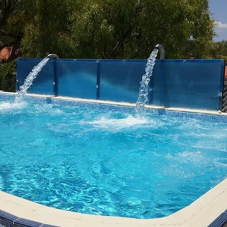 Flesvos Apartahotel Pefkochori