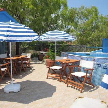 Apartahotel Flesvos 2*