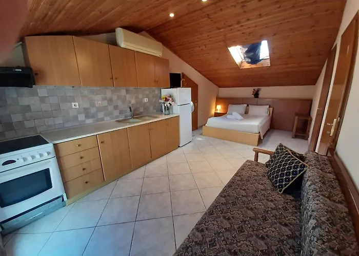 Flesvos Aparthotel Pefkochori
