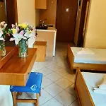 Flesvos Aparthotel
