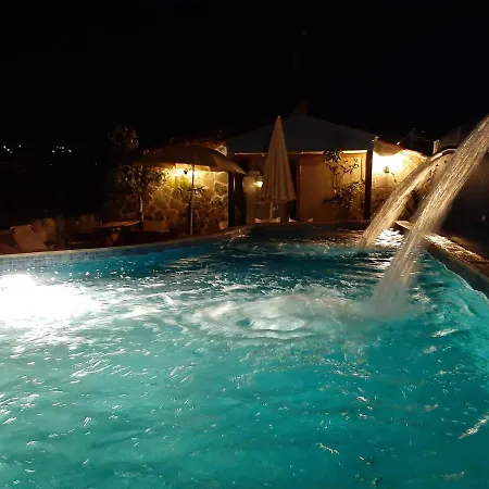 Apart Otel Flesvos