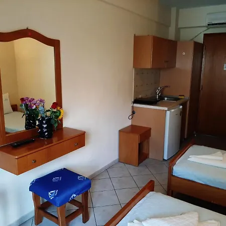 Flesvos 2* Pefkochori