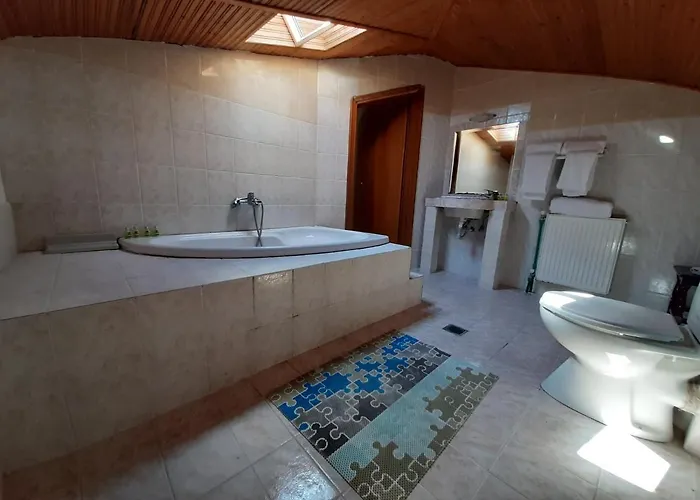 Flesvos Apartmanhotel Pefkohóri