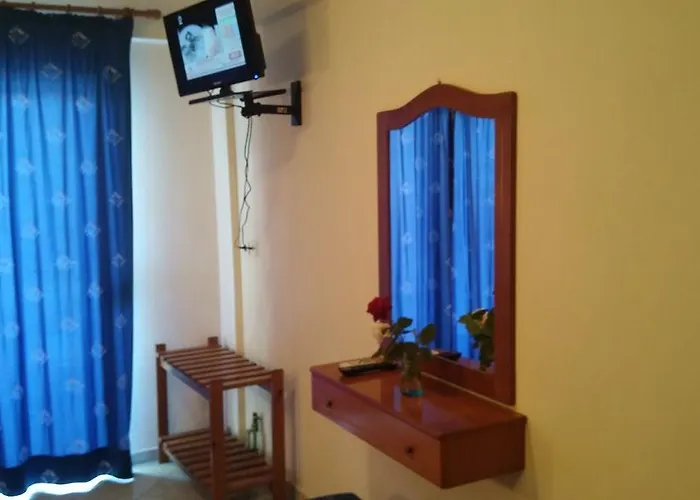 Flesvos Apartmanhotel 2*